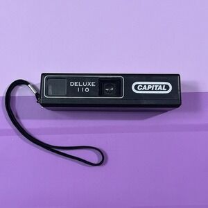 Vintage Capital Deluxe 110 Film Camera Pocket Point‎ Shoot Taiwan Black